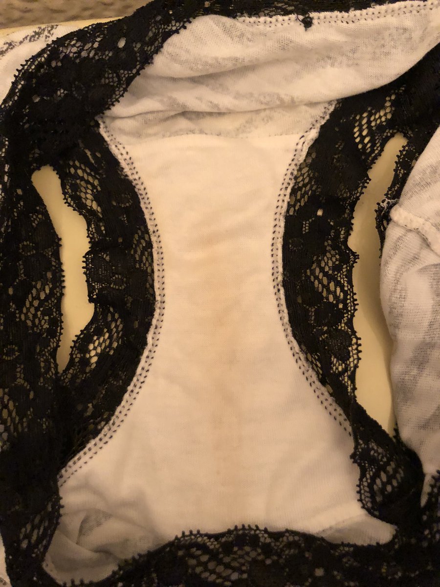 Opantusukidesu's tweet photo. 今日の分です
＃汚パンツ　＃下着晒し　＃染みパン
#晒し https://t.co/qLtyDx68f0