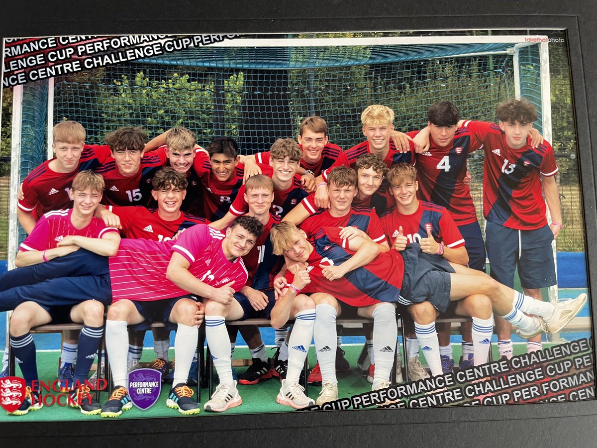 Great weekend at the <a href="/EnglandHockey/">England Hockey</a> U17 Challenge Cup. Really well done to the Reading PC boys, 6th overall. Thanks to the coaches and to #NottinghamHockeyCentre for hosting. #ChallengeCup, <a href="/ReadingPc/">Reading Boys PC</a> (photo credit #TakeThatPhoto)