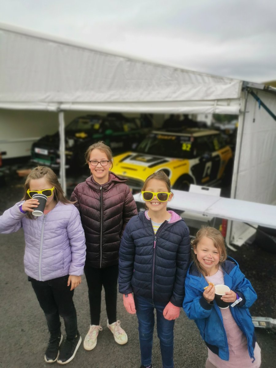 Rachel Brooks tweet media