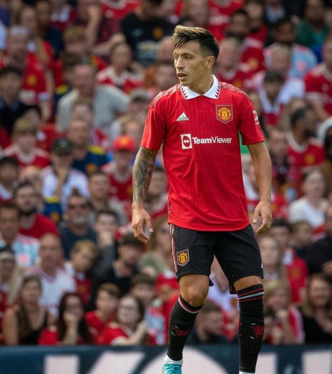 KalakNivedh's tweet photo. Lisandro Martinez’s game by numbers vs Rayo:
100% tackles won
100% final third pass accuracy
96% pass accuracy
5 possessions won
1 clearance
1 block
Great start in Manchester.
#MUFC #LisandroMartinez #MUTOUR22 #MUNRAY https://t.co/uN68S7EaX0