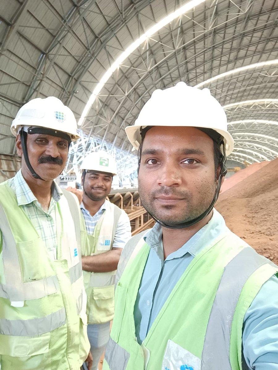 Shailen10988349's tweet photo. Working moments in RMH site of plant with my senior & college
#MPbirla https://t.co/2bMqfqbgae