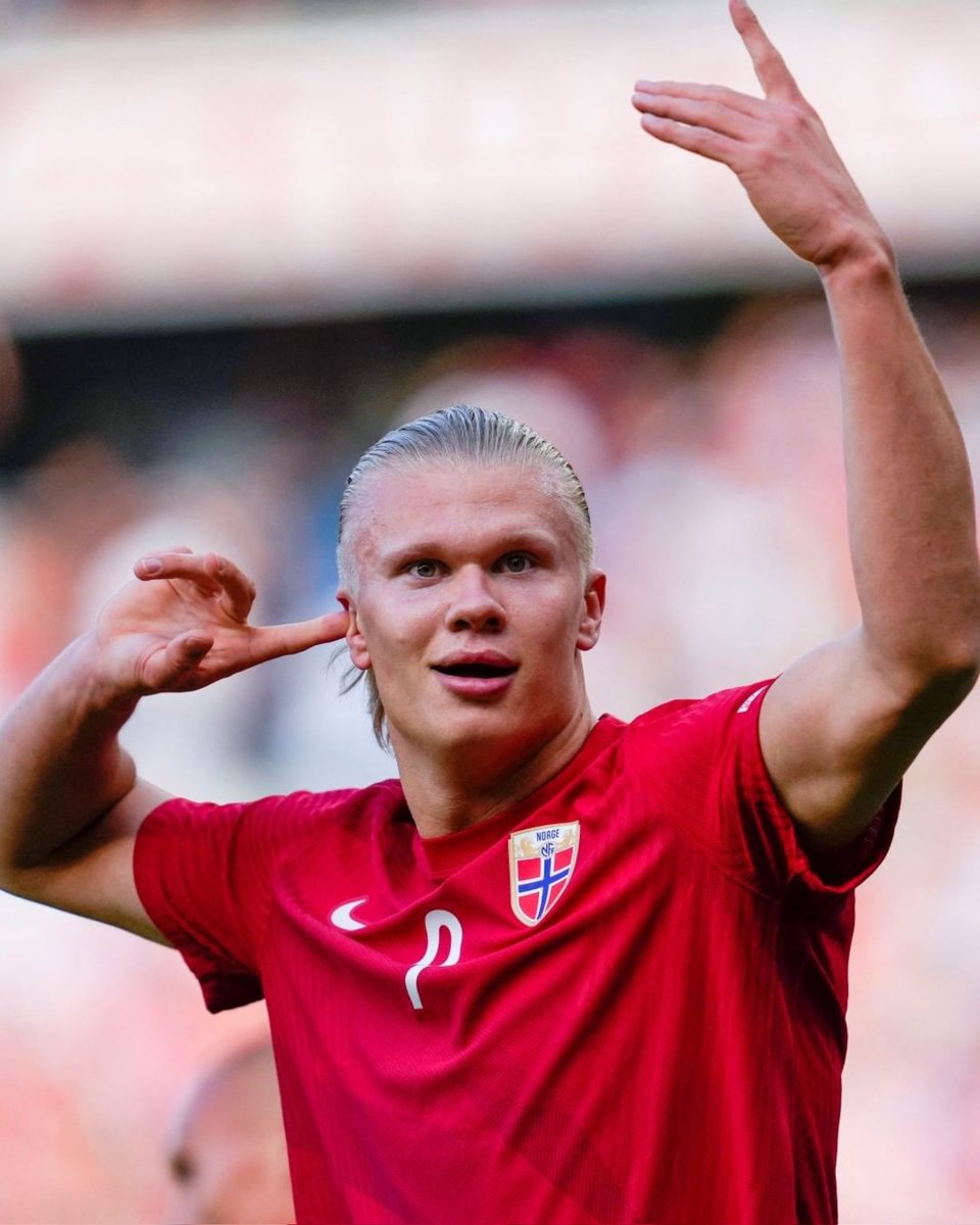 erlng_haaland's tweet photo. That how i'll celebrate
@premierleague 
@ChampionsLeague https://t.co/j2ieou1lqn