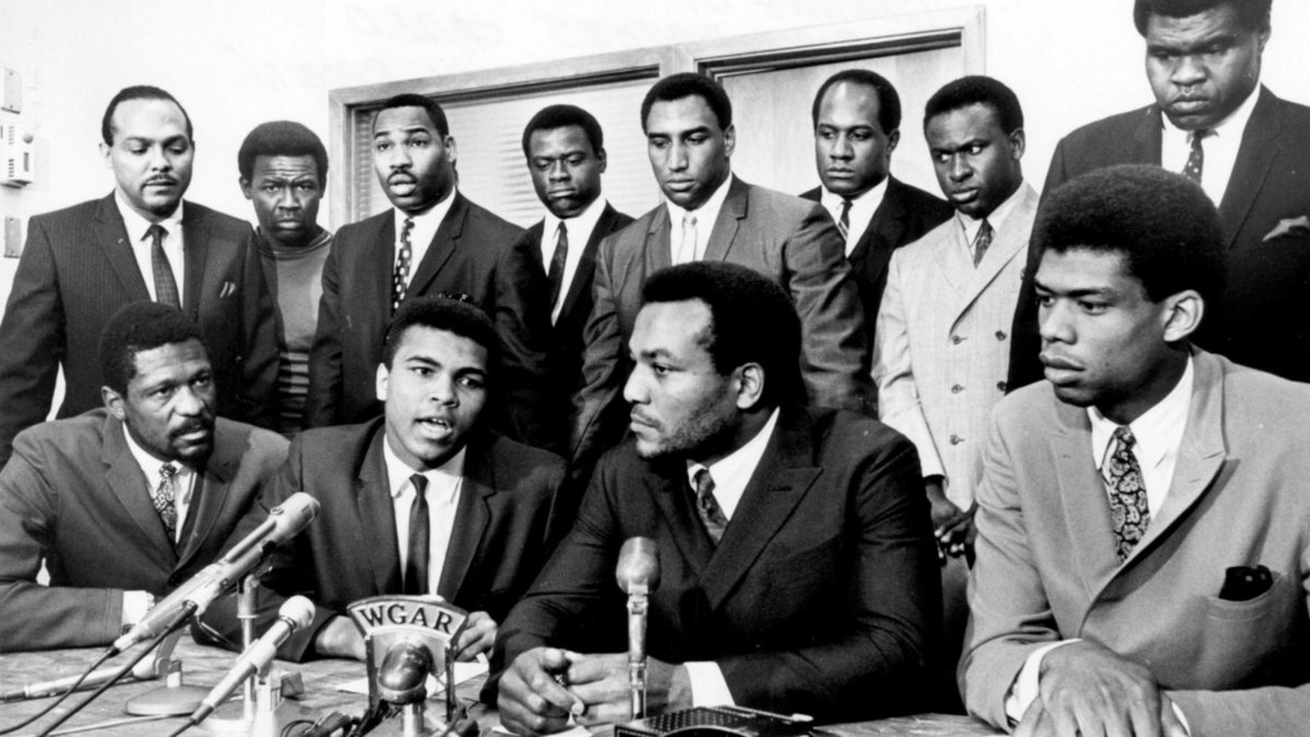 trevorstweetss's tweet photo. Bill Russell had more of a positive impact on this world than most people that have ever lived. RIP to a true legend. https://t.co/5SdMbdKaAH