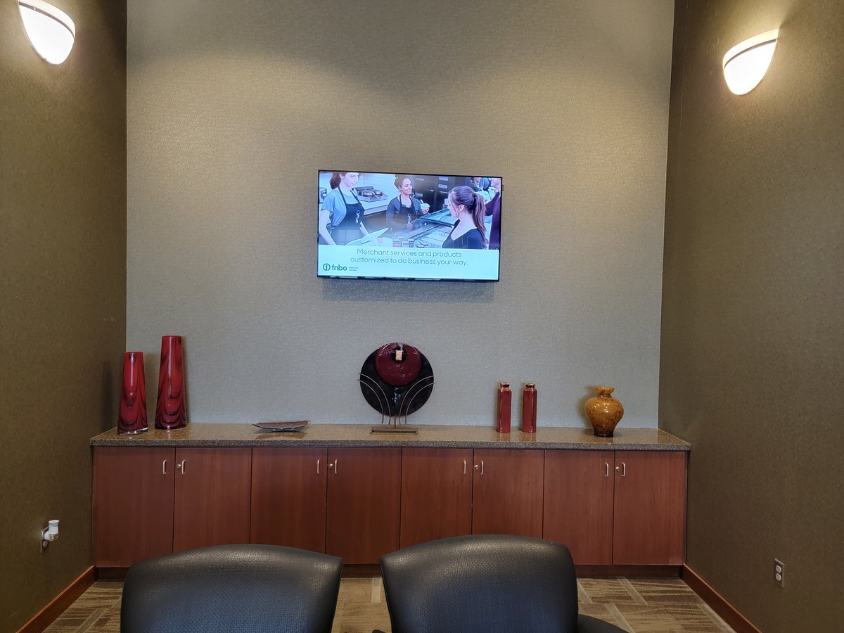 First Pic dump of the Huge bank project we did a few months back. We did all locations across Nebraska, Iowa, and South Dakota 
#bankjob  #straightfire #tvmount #Ledboard #commercialinstall #tvmounting #hometheater #remodel #AudioVisualSolutions #StructuredCabling  #lowvoltage