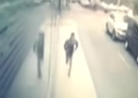 Julio se fue volando