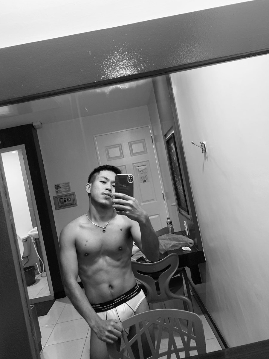 KyleII_16's tweet photo. Cuddle plz😎😎 https://t.co/7IQAOXXw0z