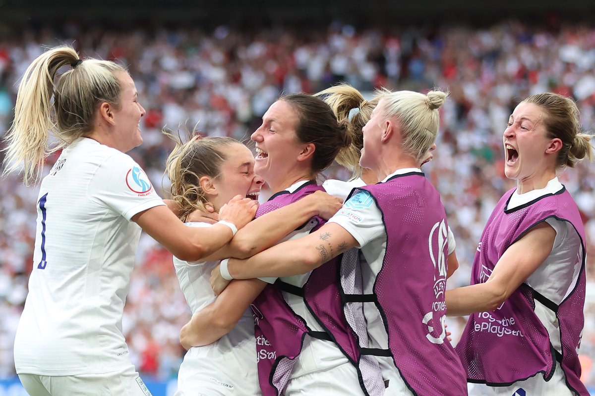England's tweet photo. A magnificent moment at @wembleystadium 🙌

@ellatoone99 puts our @Lionesses 1-0 up against Germany in the #WEURO2022 final! https://t.co/sx4bUXX02Q