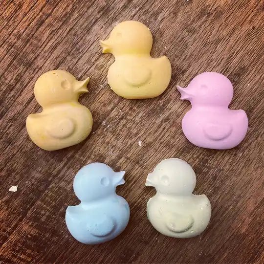 xBiancaa26's tweet photo. • Stoepkrijt! 🥳

~ Deze leuke stoepkrijtjes zijn zowel los te bestellen als een complete traktatie met iets lekkers! 🎁

➡️ https://t.co/Ate5WQXKz8 https://t.co/BBDDGMdPdh