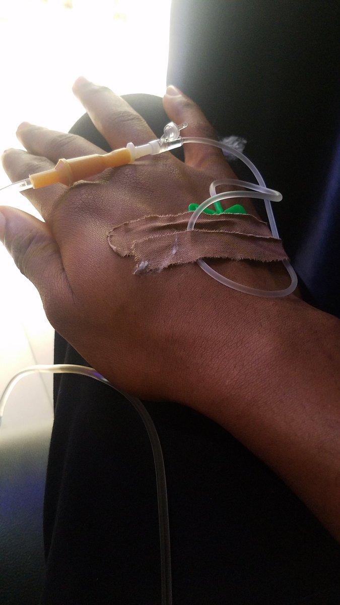 EmmyChidera's tweet photo. @DayoAmusa Drugs ooo please help me #StudentsWithDLB https://t.co/PyxwrgZk3Q