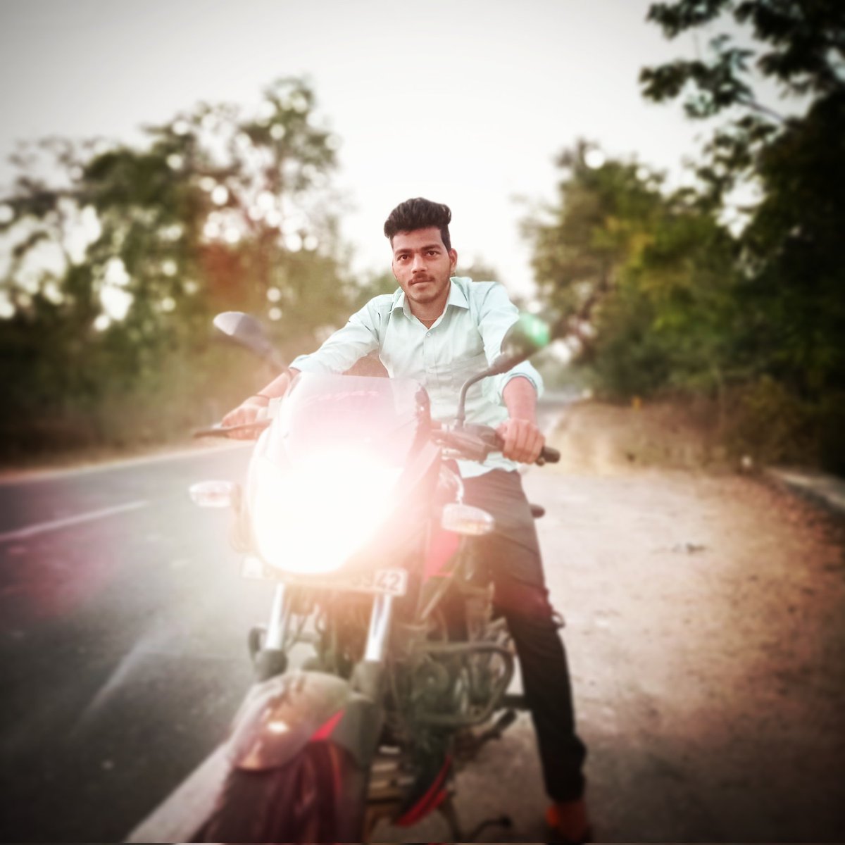 271Debasis's tweet image. #NewProfilePic