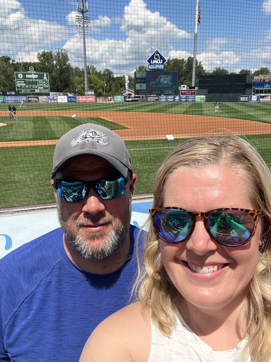 a_bricker's tweet photo. ⁦@wmwhitecaps⁩ ☀️-day!! ⚾️⚾️💕💕 https://t.co/jqKYX5Guw8