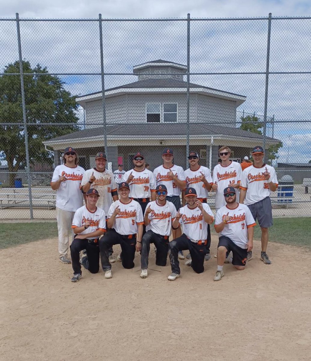 Lane 19 Patio Softball tweet media