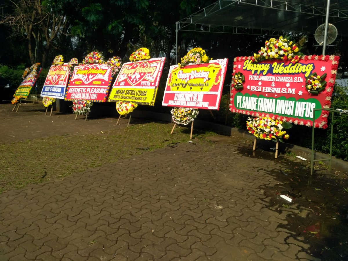 m.facebook.com/story.php?stor…  terimakasih kepada semua doa nya untuk pernikahan putri  putri janatin ghatiza dengan ananda egi hisni , semoga mereka bahagia selalu dunia aherat, dan selalu melestarikan kehidupan yang harmonis,  prof hendri