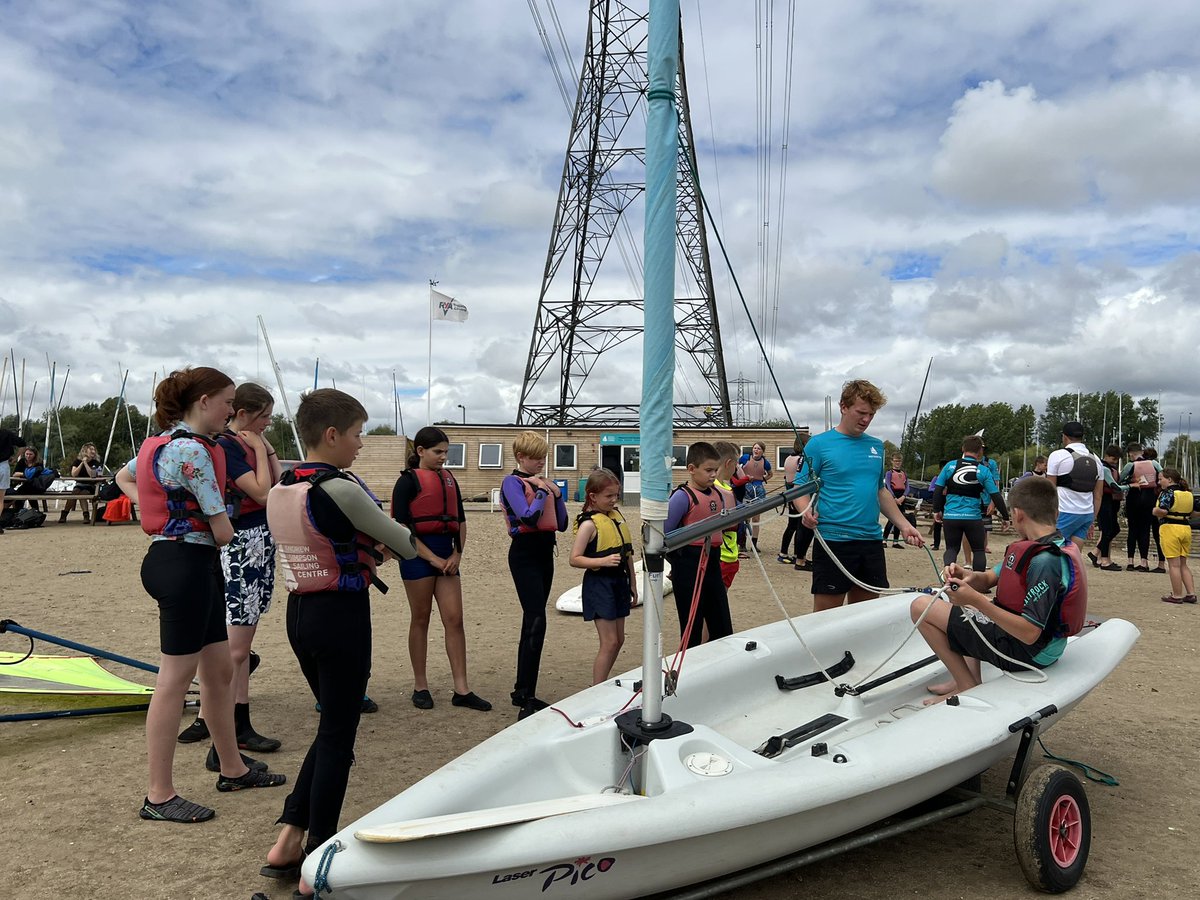 8th Worthing Sea Scouts tweet media