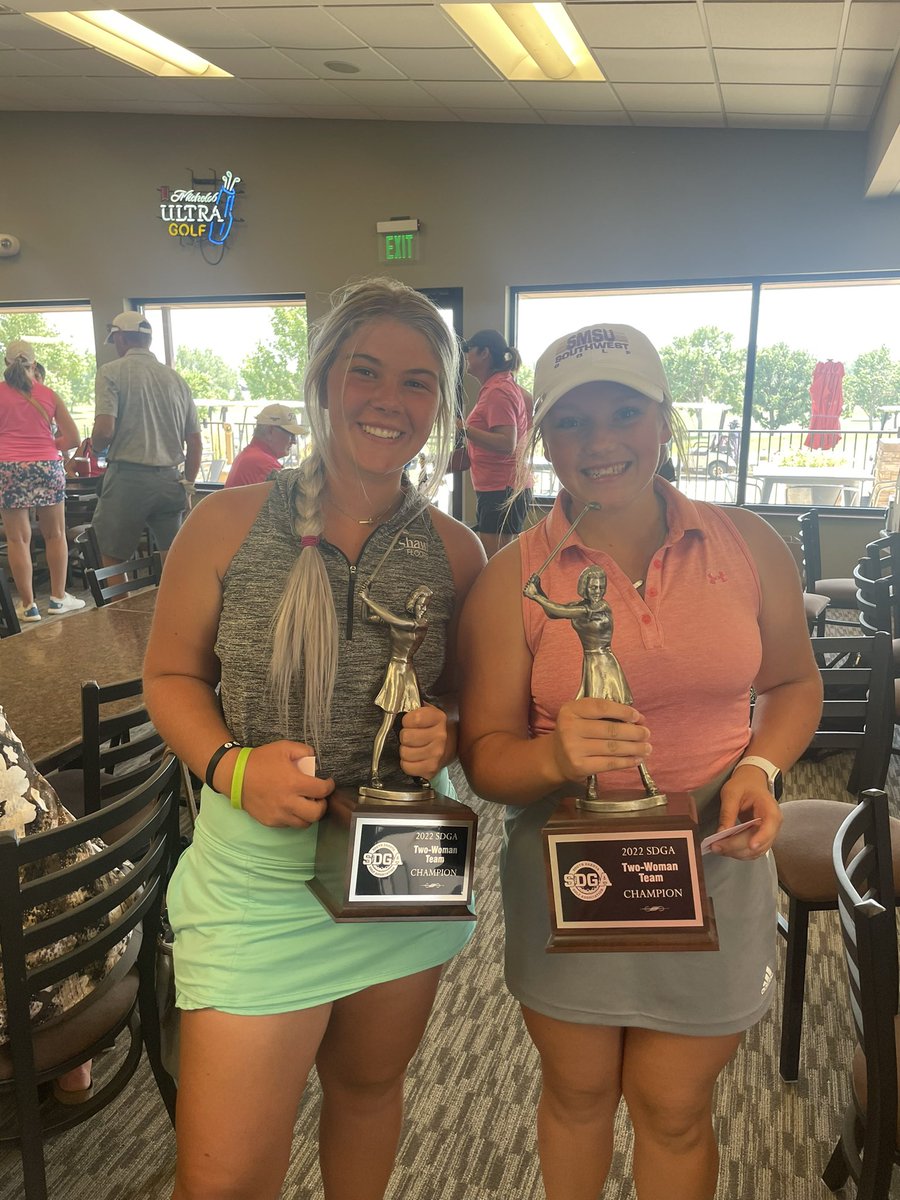 ottogolf36_nick's tweet photo. @Laurynlaurynd and Dani Podoll are State SDGA 2women champs. Go @SMSUGolf! Roll Stangs. https://t.co/iJKIOdFPVB