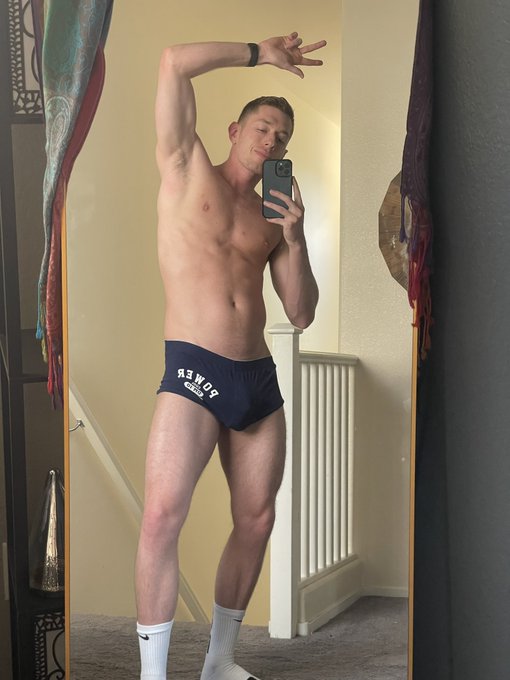 Catch me naked on my site  30% off https://t.co/8a6BGAssPA https://t.co/6icoc0DvvM https://t.co/kBU6