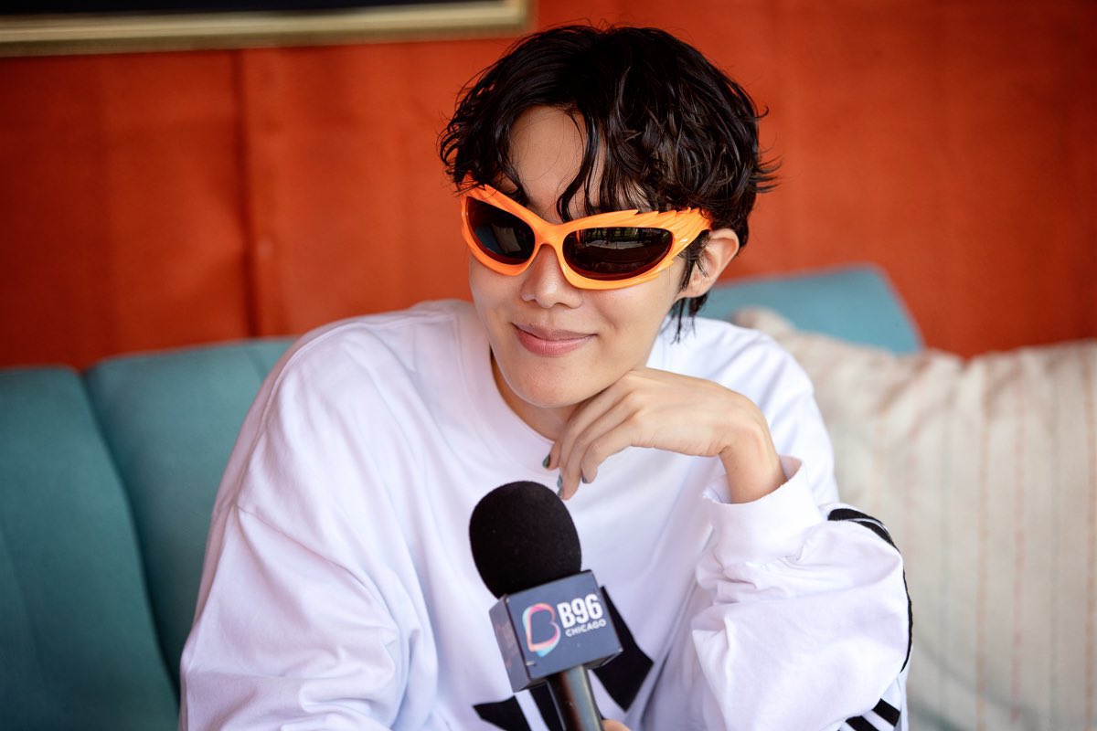 btsaresevennn's tweet photo. — Horario DEFINITIVO de la transmisión en DIRECTO GRATIS del #HOBIPALOOZA en WEVERSE LIVE!

🗓️ Domingo, 31 de Julio
7:50 - 9:00 PM 🇸🇻🇬🇹🇨🇷🇭🇳🇳🇮
8:50 - 10:00 PM 🇲🇽🇪🇨🇵🇪🇨🇴🇵🇦
9:50 - 11:00 PM 🇨🇺🇵🇾🇨🇱🇻🇪🇩🇴🇧🇴🇵🇷
10:50 PM - 12:00 AM 🇺🇾🇦🇷🇧🇷
🗓️ Lunes, 1 de Agosto
3:50 -  5:00 AM 🇪🇸+ https://t.co/C9CsBwaSNQ