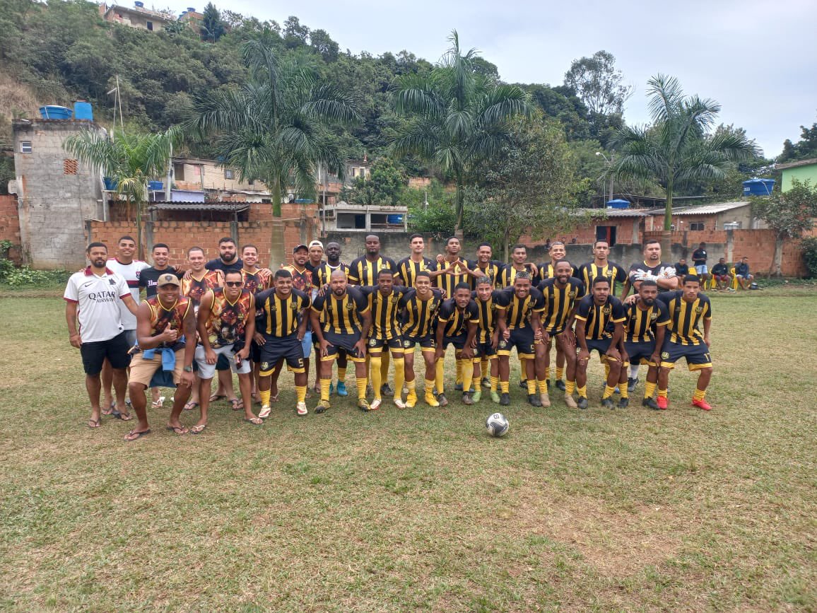 AMIGOSFC15's tweet photo. +3, SEGUIMOS 🟡⚫️🚀
#AvanteAMIGOS 🙌🏾 https://t.co/RSJp9xjJ2a