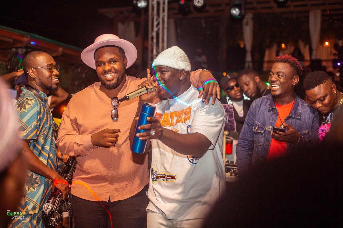 greens_Lounge's tweet photo. About last night #shakerfest22 hosted by @SELEKTASHAKER 💥💯!
Mad turn up 🔥
#Temaisgreen #energyempire #ghana https://t.co/sx6UYVIrYy