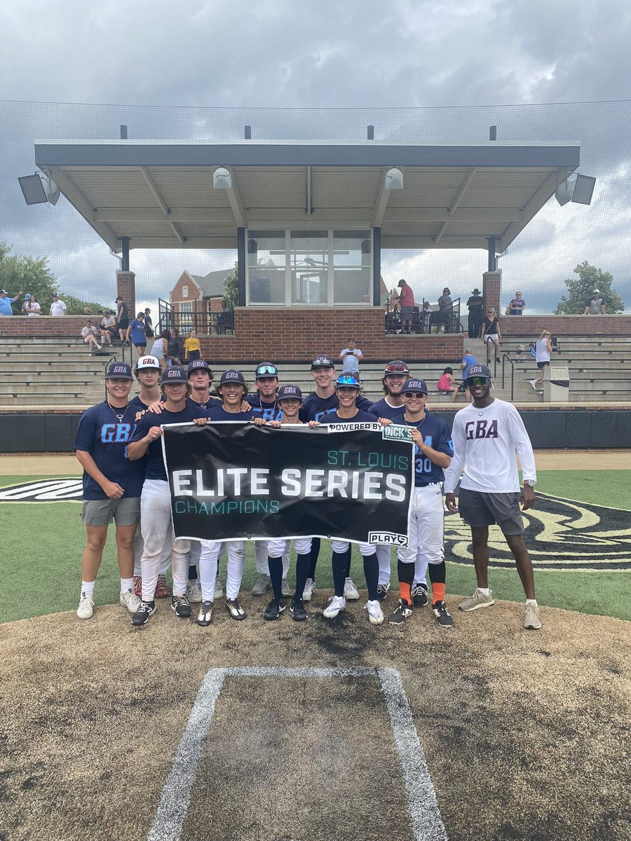 17U Orange ends their summer with a tournament championship‼️ 

<a href="/p_price34/">Parker Price</a> 2-3 w/ 3B, RBI…1.2IP 0H 2K
<a href="/hand_nolan/">Nolan Hand</a> 2-3 w/ 3RBI
<a href="/NicholasBB75/">NickBob</a> w/ 3rd 3B on the weekend