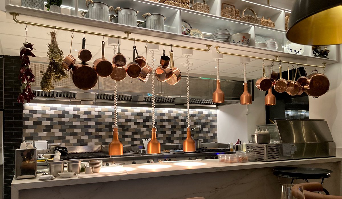 LiamRudden's tweet photo. This evening’s dinner is being prepared in this amazing kitchen. Love the clean, sleek, modern lines.
@virginhotelsedi #CommonsClub @virginhotels #food #travel #hotel https://t.co/CYJrVPvFMo