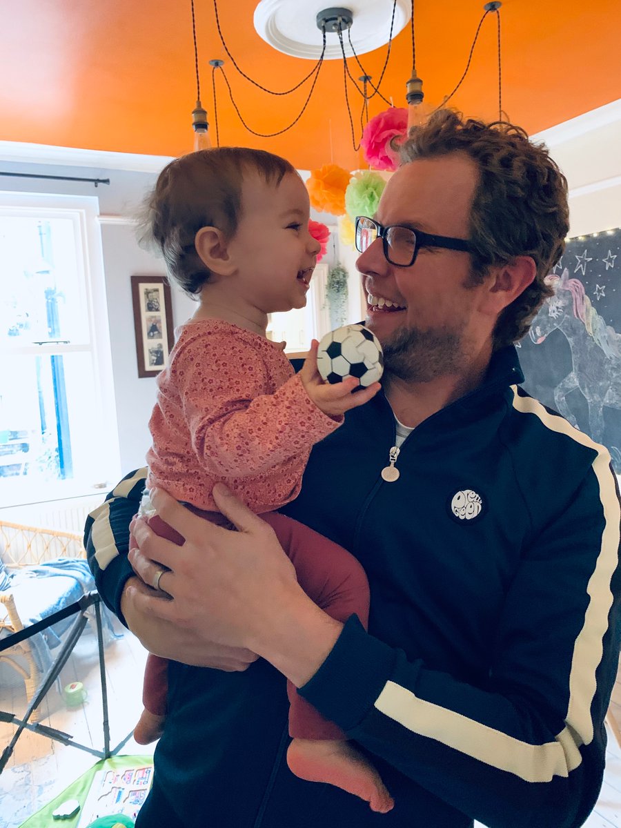 Here come the girls 👊🏼👊🏼👊🏼 #Lionesses