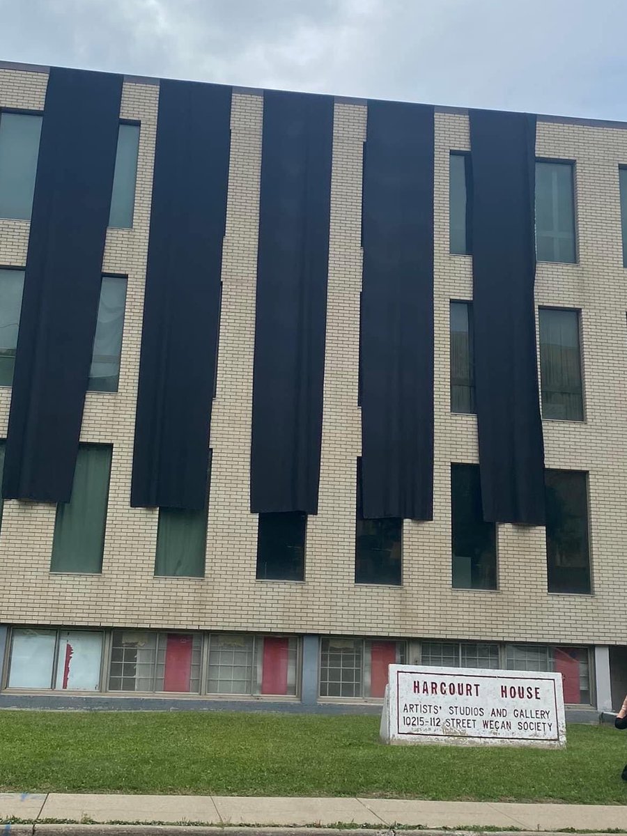 EllieComm's tweet photo. On July 31, 2022, why is Harcourt House Artist Run Centre building draped in black? Join us to find out at a news conference Tuesday August 2, 2022 at 2:00 pm. #SaveHarcourtHouse #yegarts https://t.co/7vGK5Btlg5
