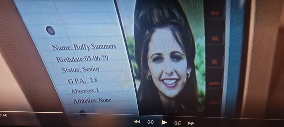 CatsChapters's tweet photo. Watching #buffythevampireslayer from the start again, and noticed this in a scene S1 Ep8...
#Buffy #irobotyoujane #editing #blooper #birthdate https://t.co/R6IXeHAuOD