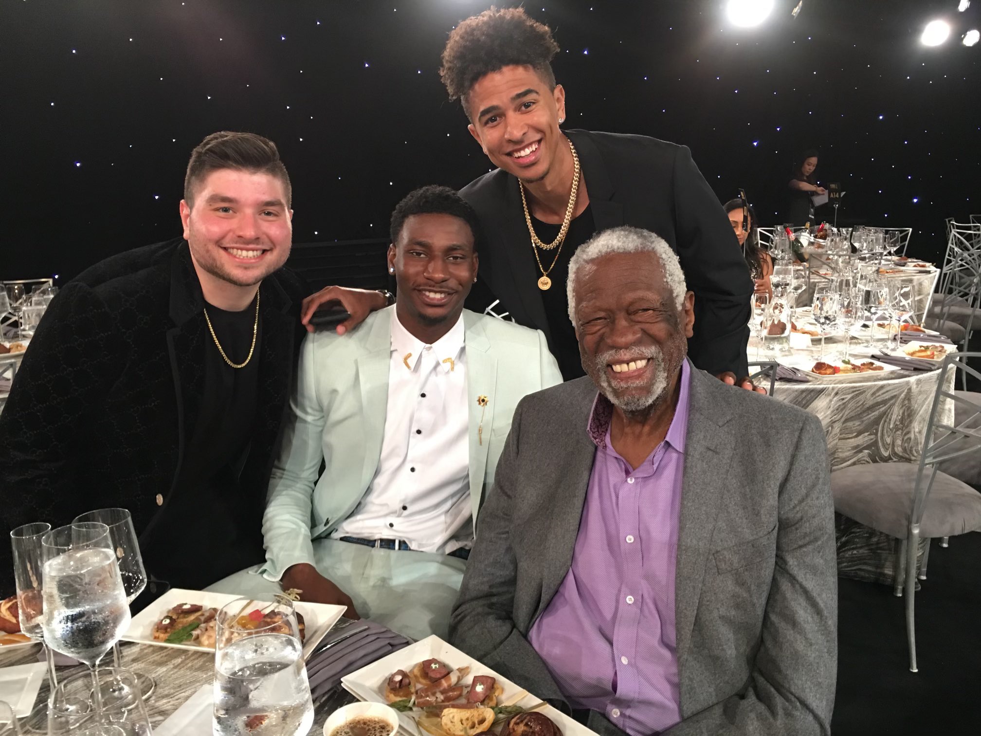 2HYPE (official2HYPE) / Twitter