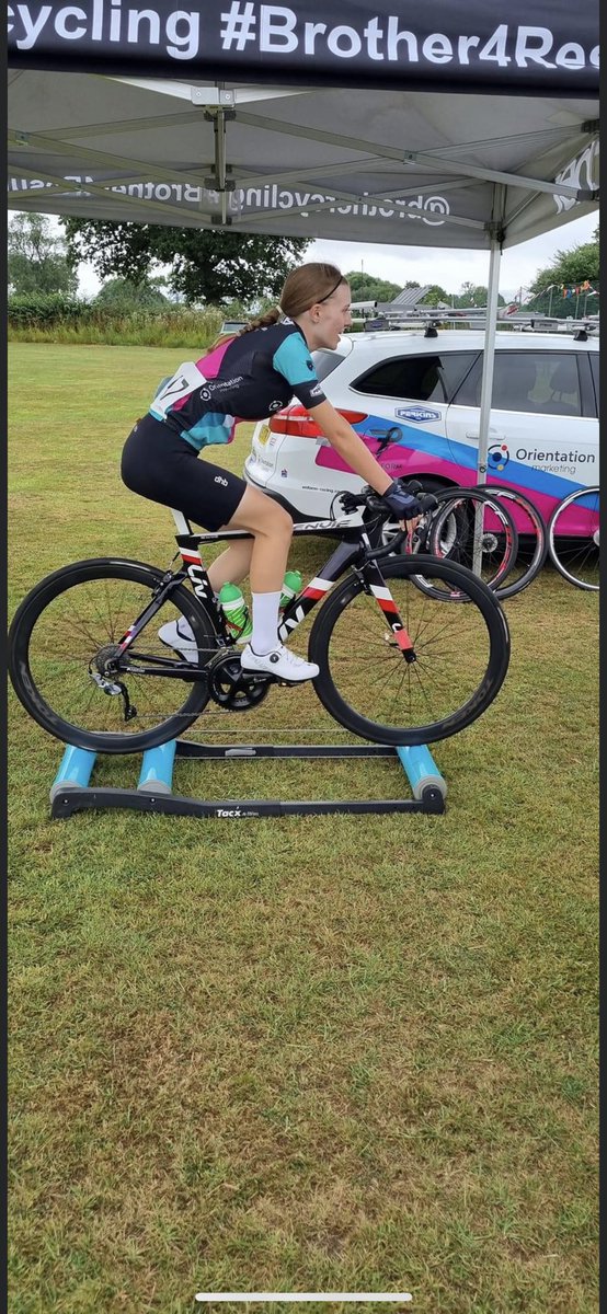 Amy Harvey tweet media