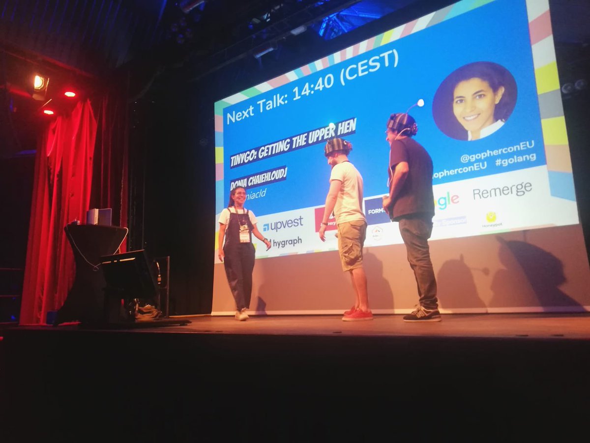 doniacld's tweet photo. My first @gopherconeu was a blast! Thanks a lot to Donna, @NataliePis and the organisers team for making this event happened and giving me the opportunity to deliver my first stage talk about @TinyGolang ! 
I am home, Francine &amp; Bleuette are fine 🐓

#gopherconEU #golang #tinygo https://t.co/ZHXClYnXEu
