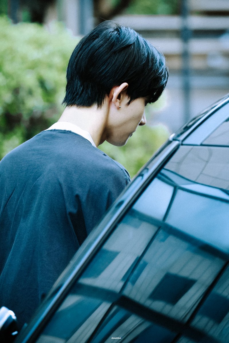 deepblue__hs's tweet photo. 220715 뮤직뱅크 퇴근
턱근육🥹

#희승 #엔하이픈 #HEESEUNG #ENHYPEN https://t.co/jTgdb5NyAd