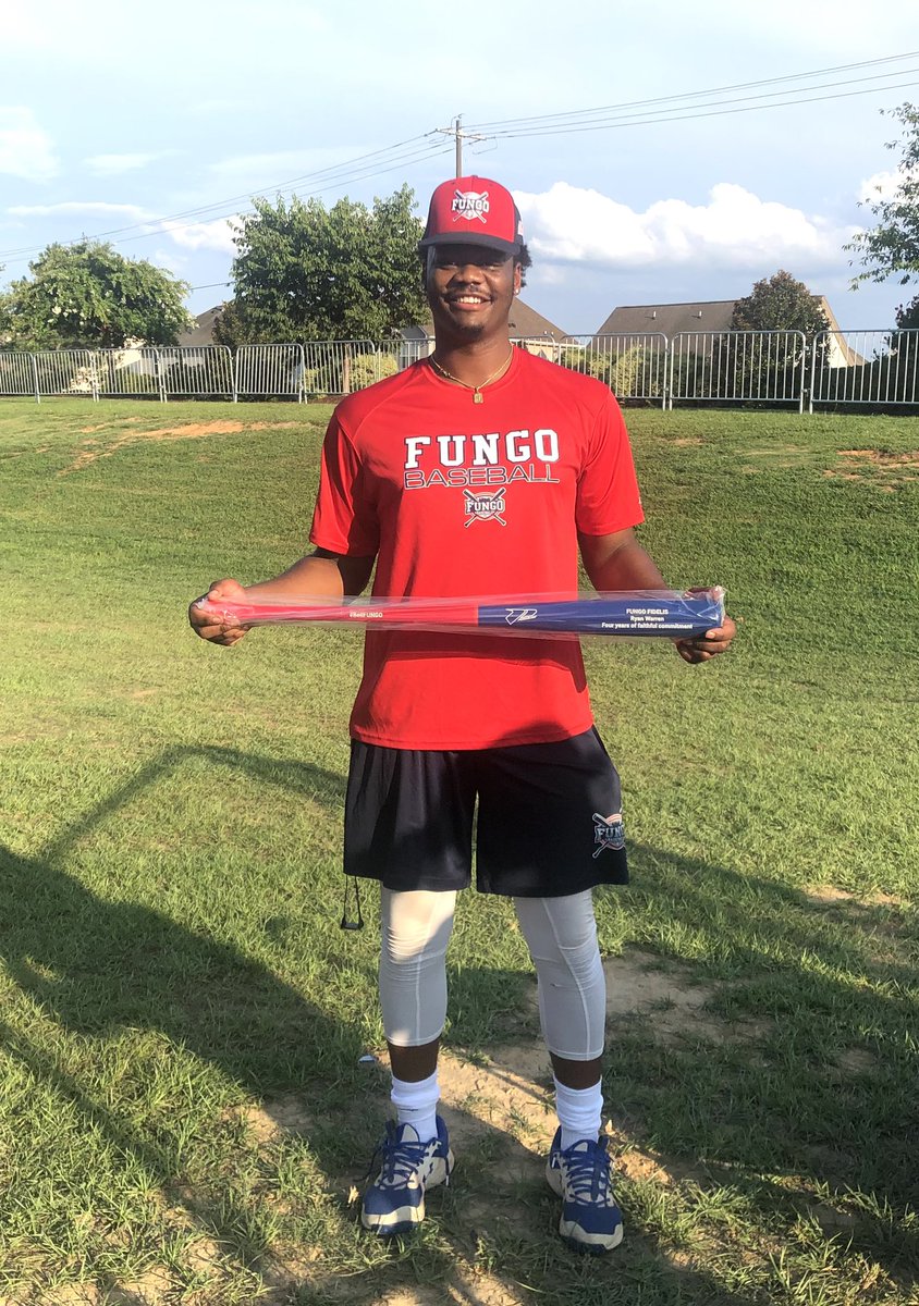 🚨🚨Please help us welcome Ryan Warren <a href="/_RyanNC/">Ryan Warren👳🏾‍♂️</a> into the FUNGO FIDELIS club. Only players w/four years receive this title. Ryan, we hope you accept this small token of appreciation for your awesome energy and commitment to FUNGO. You are forever part of our family!
#FungoFidelis