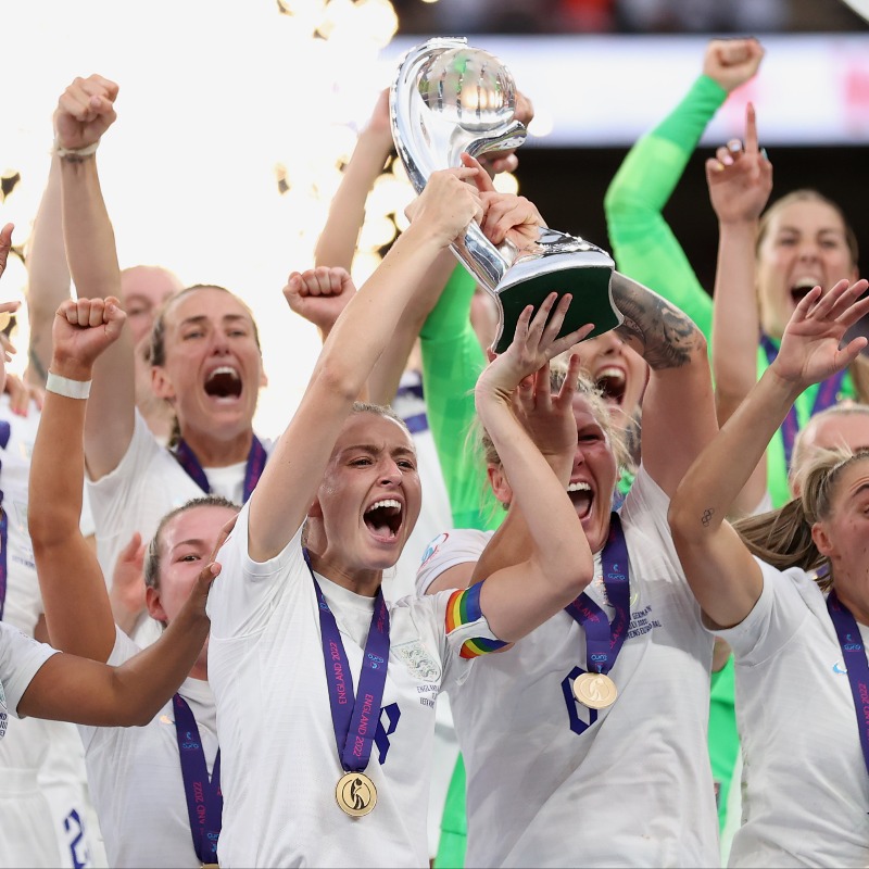 Lionesses's tweet photo. You'll want to read this again, and again, and again! 🤩