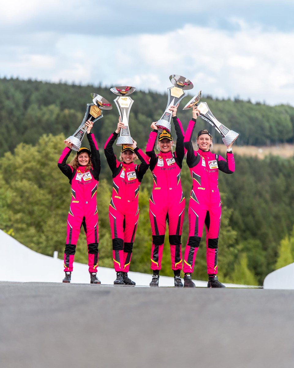 IronDames_'s tweet photo. 235 drivers from all over the world 

66 GT cars 

32 positions gained

24 hours of racing through day into night 

1 all-female line up 

…all leading to one VICTORY, the first one in history for an all female team at the @24HoursofSpa 🇧🇪
 #beAnIronDame #Motorsport #Spa24H https://t.co/sr2z8rpA8K