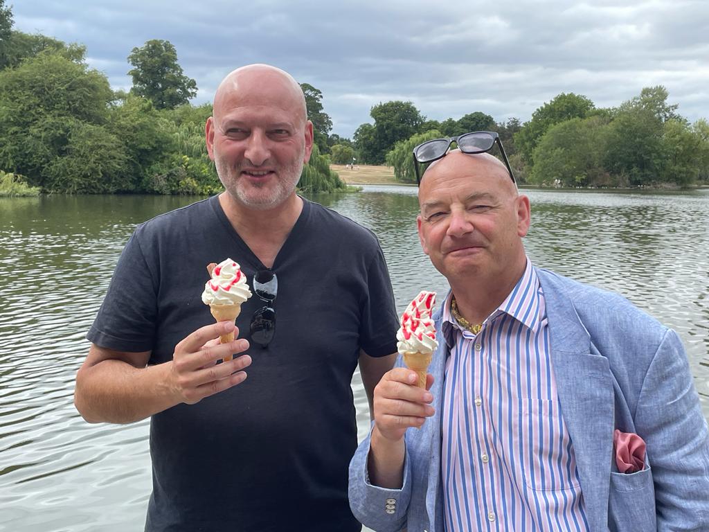 militaryhistori's tweet photo. Naturally discovered a stash of my books in @Waterstones St Albans that needed signing, then sampled ice cream with @paulrobin164 &amp; his lovely wife, my sister. https://t.co/MSknzIQZ6x