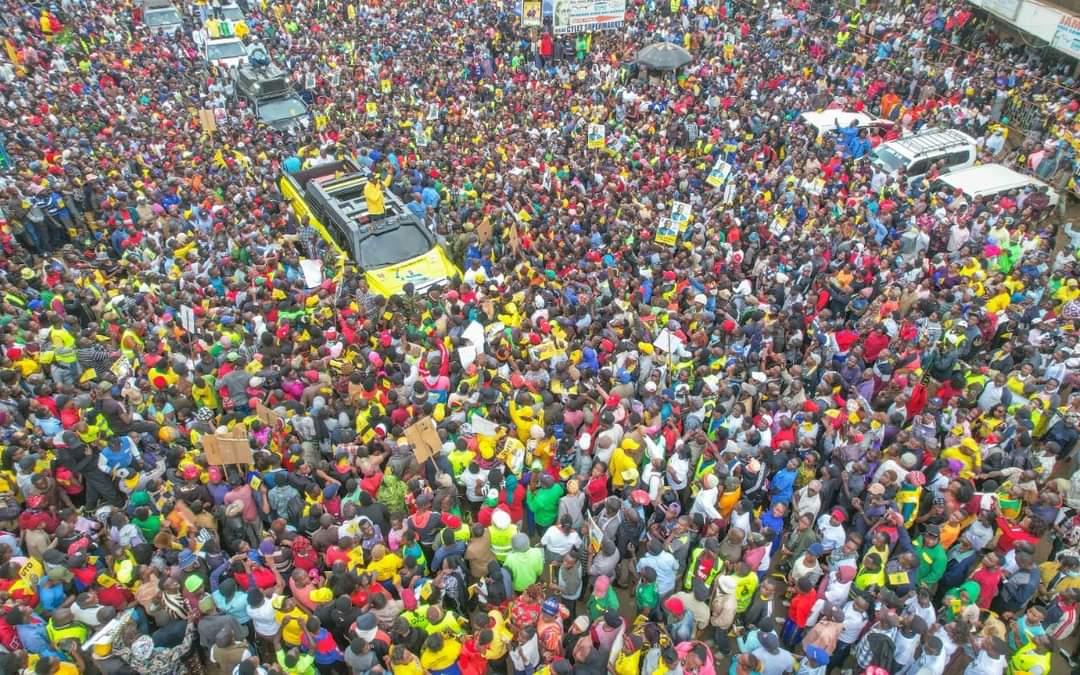SkyThe5th's tweet photo. Everyone in Embu has agreed and decided that #EmbuGovernorCecilyMbarire is the better option.
#GovernorCecilyMbarire https://t.co/CjjItbB6cD