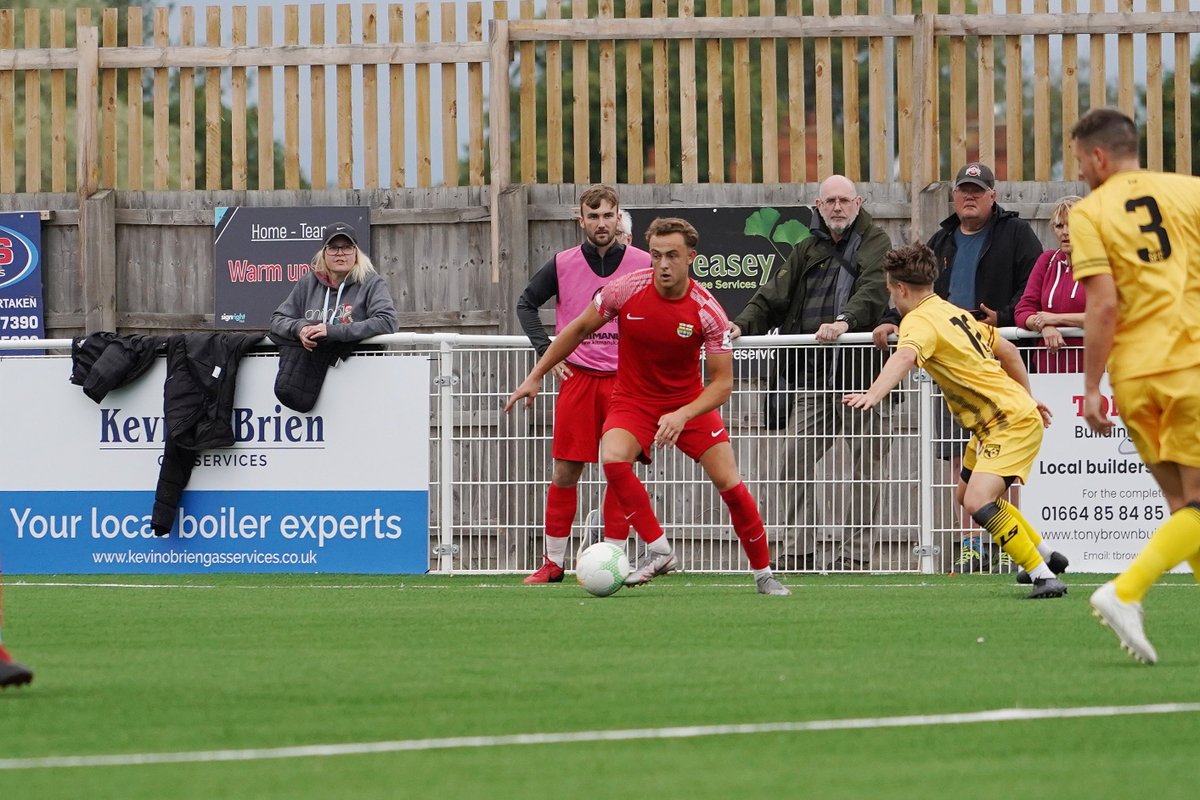 Melton Town FC 2 - 0 Selston FC
Photos from the match can be viewed on my newly created Facebook page
facebook.com/MW-Photography…