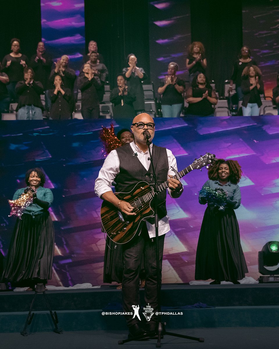 TPHDallas's tweet image. Thank you for joining us online today! Be sure to watch the rebroadcast of “Pull It Down&quot; TONIGHT at YouTube.com/TDJakesOfficial or via the T.D. Jakes Mobile App! 

#PullItDown #SundayService #TPHOnline