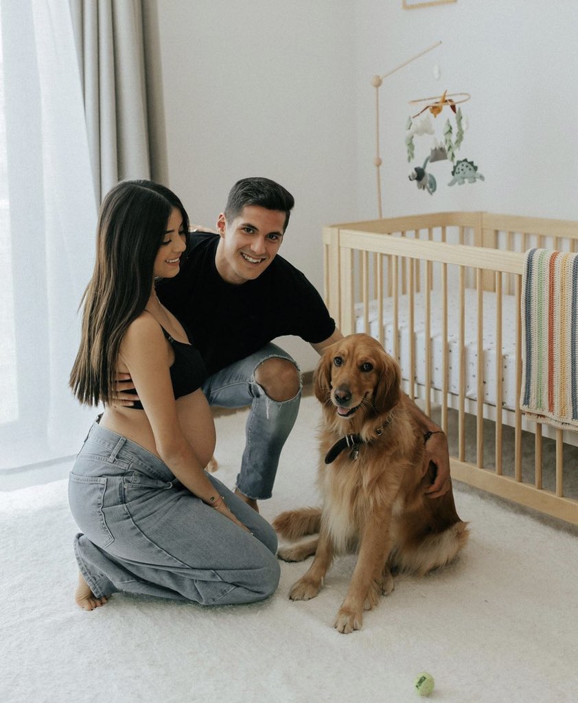 SabinaHUpdates's tweet photo. Falta tão pouco para a família ficar completa! 🥺💙

📸 | Pepe Gonzalez via Instagram. https://t.co/sg8XQGFeCV
