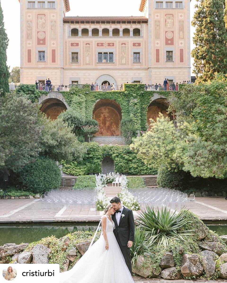 WillyrexBoda's tweet photo. [cristiurbi] vía instagram
👰‍♀️💍🤵‍♂️

La boda de Willyrex y Cristina 💍♥️ https://t.co/798XZEE1b2