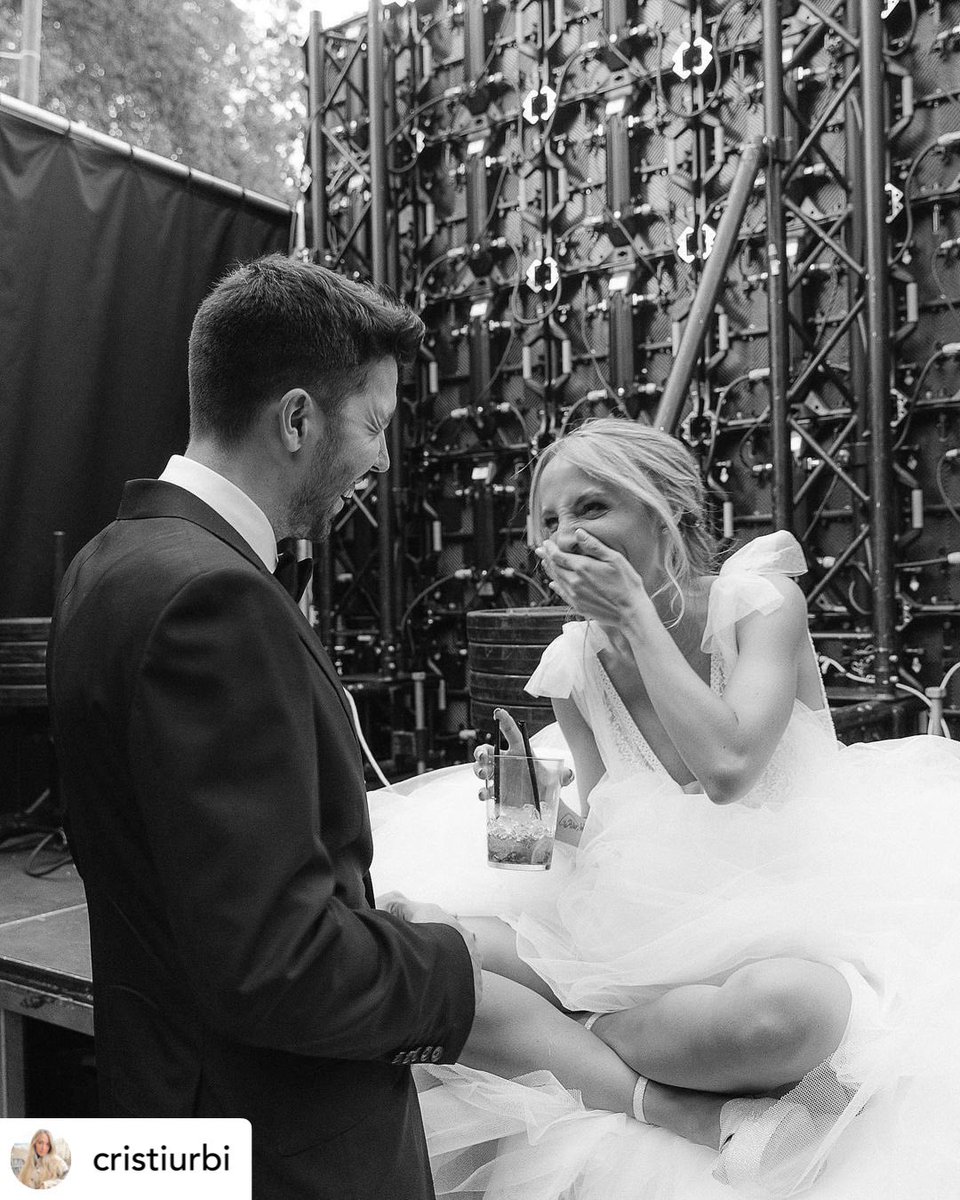 WillyrexBoda's tweet photo. [cristiurbi] vía instagram
👰‍♀️💍🤵‍♂️

La boda de Willyrex y Cristina 💍♥️ https://t.co/r1iBStpget