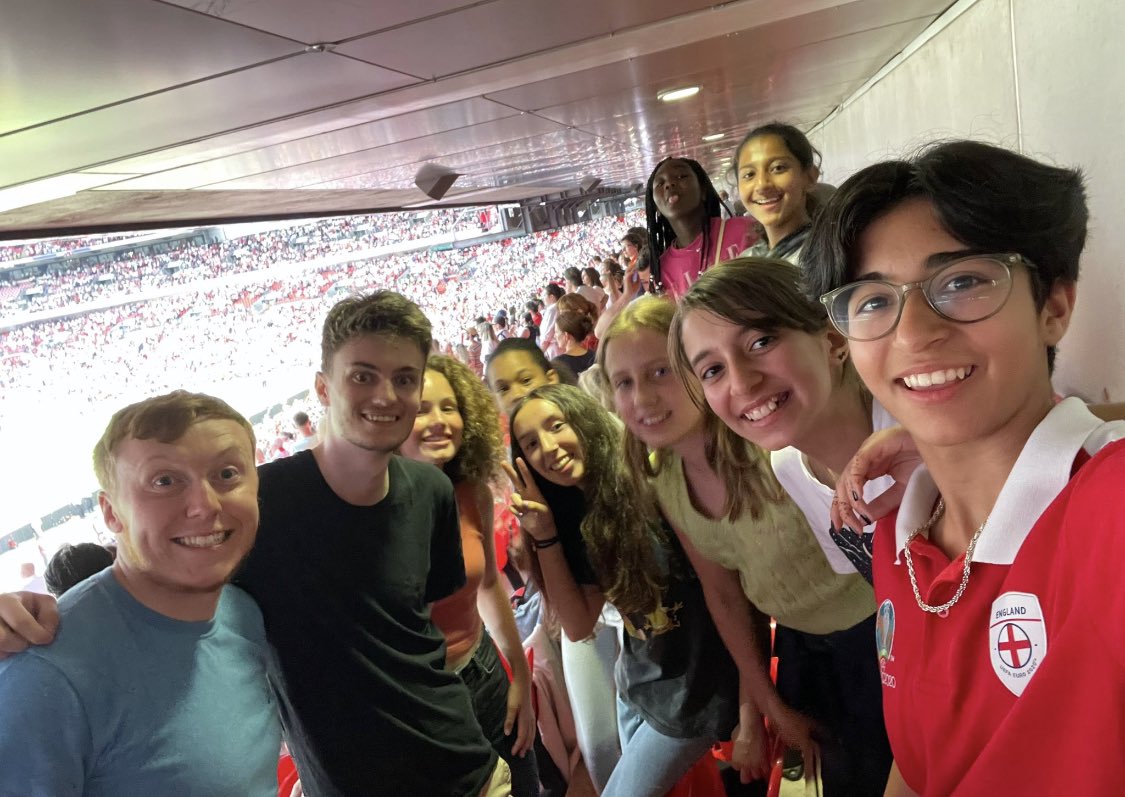 Kinja Football Club tweet media