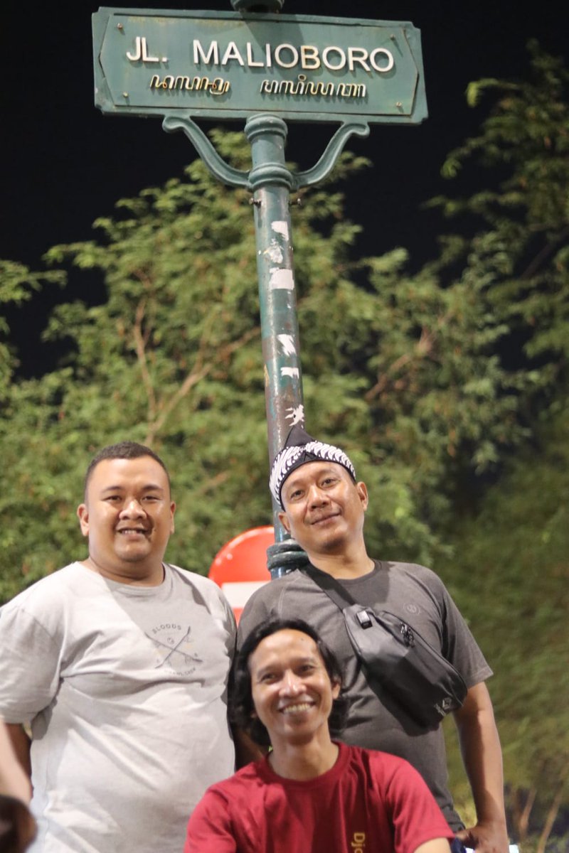 safeiahmad's tweet photo. Kupercaya selalu ada sesuatu di Jogja https://t.co/WuHbCD2WFM