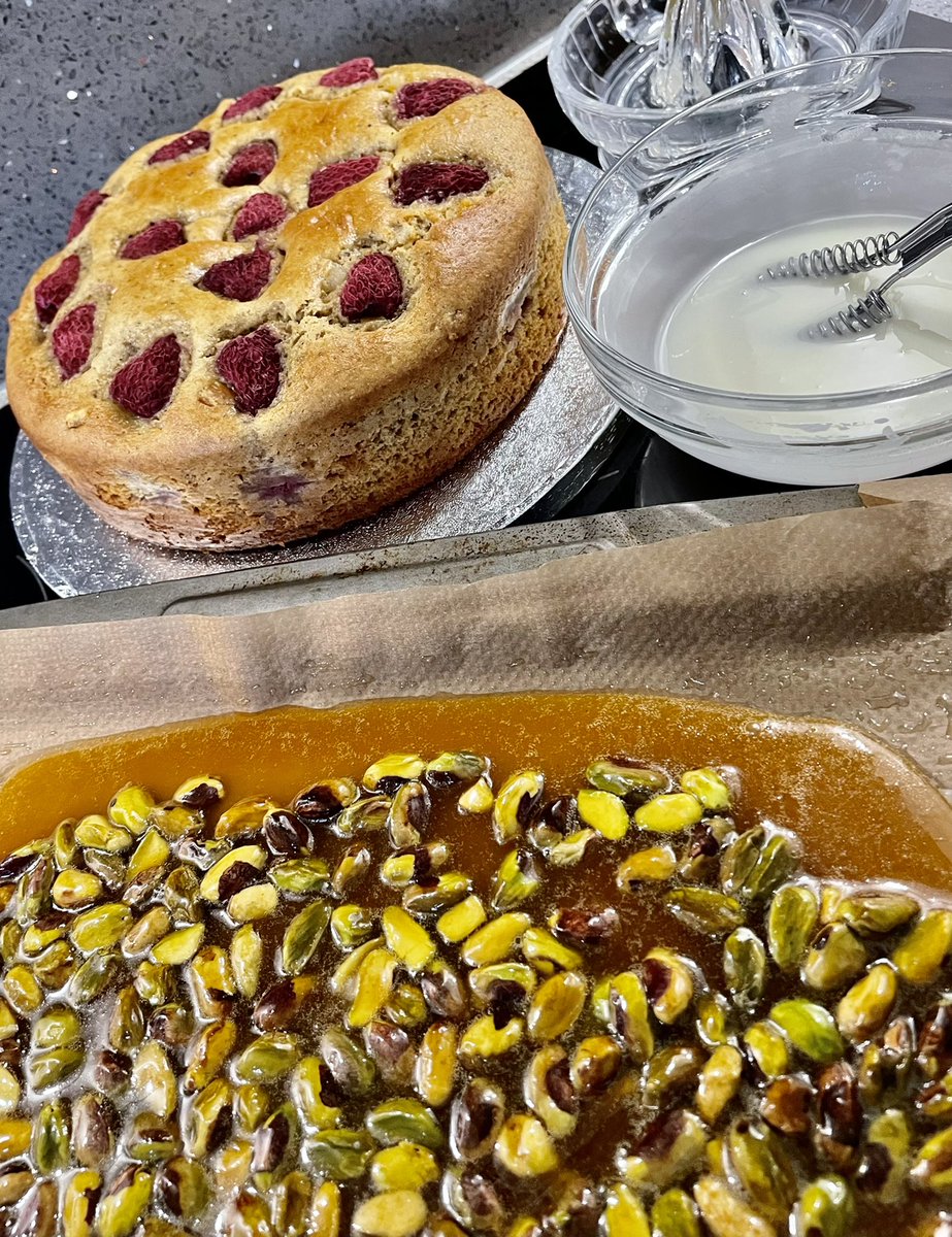 SianBaldock's tweet photo. Roasted pistachio, lemon and raspberry ricotta cake with lemon icing &amp; pistachio brittle to decorate (BUT only if I have the patience to wait long enough for it to cool 😴) #bakingexperiment https://t.co/r2grELyLu2