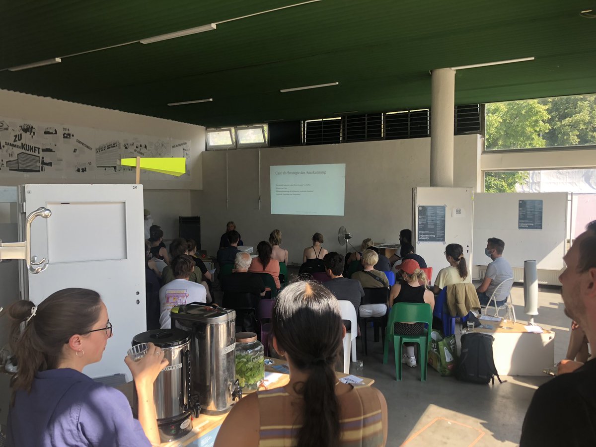 3 Tage stadtpolitische Forschung mit spannenden Erkenntnissen, interessierten Menschen und vielen verschiedenen Perspektiven auf das Thema #Stadt

Danke an alle die da waren!

Mehr zu (re)searching urbanity gibts auf Instagram instagram.com/re_searching.u…