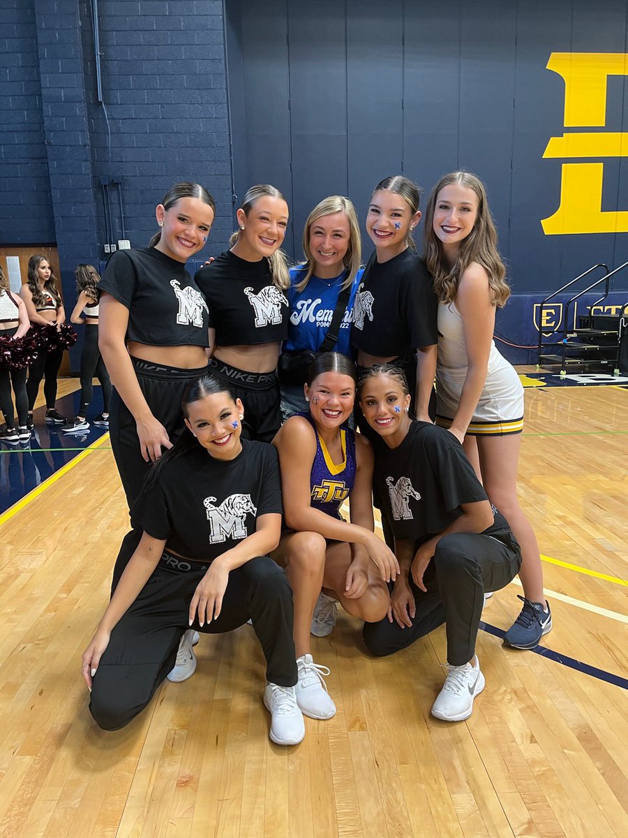 AthleticsOrhs's tweet photo. Check this out: Dance Cat Alums at Summer Varsity UDA/UCA College Camp last week at ETSU. 

U. of Memphis Pom Squad 
Ally Spraker Senior
Calista Elliott Junior
Josie Fellers Sophomore 
Chloe Wells Sophomore
Sydney Griffith Freshman

ETSU Dance Team 
Maria Cacheiro Freshman 
👊 https://t.co/YIGLqvqMyP