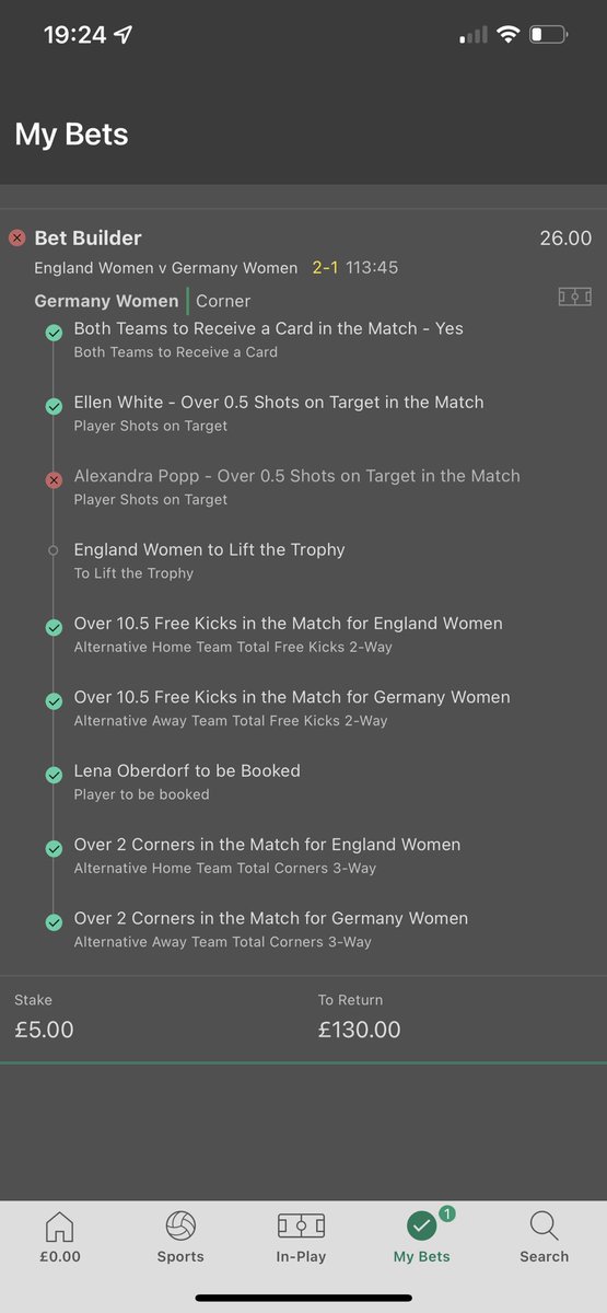 CSB_91's tweet photo. @bet365 player withdraws from the whole squad prior to kick off due to injury and you void the entire bet 🧐 apparently ‘thems the rules’ but still feel like I’ve had my pants pulled down with this one 🤷‍♂️ https://t.co/zwxSlXlFki
