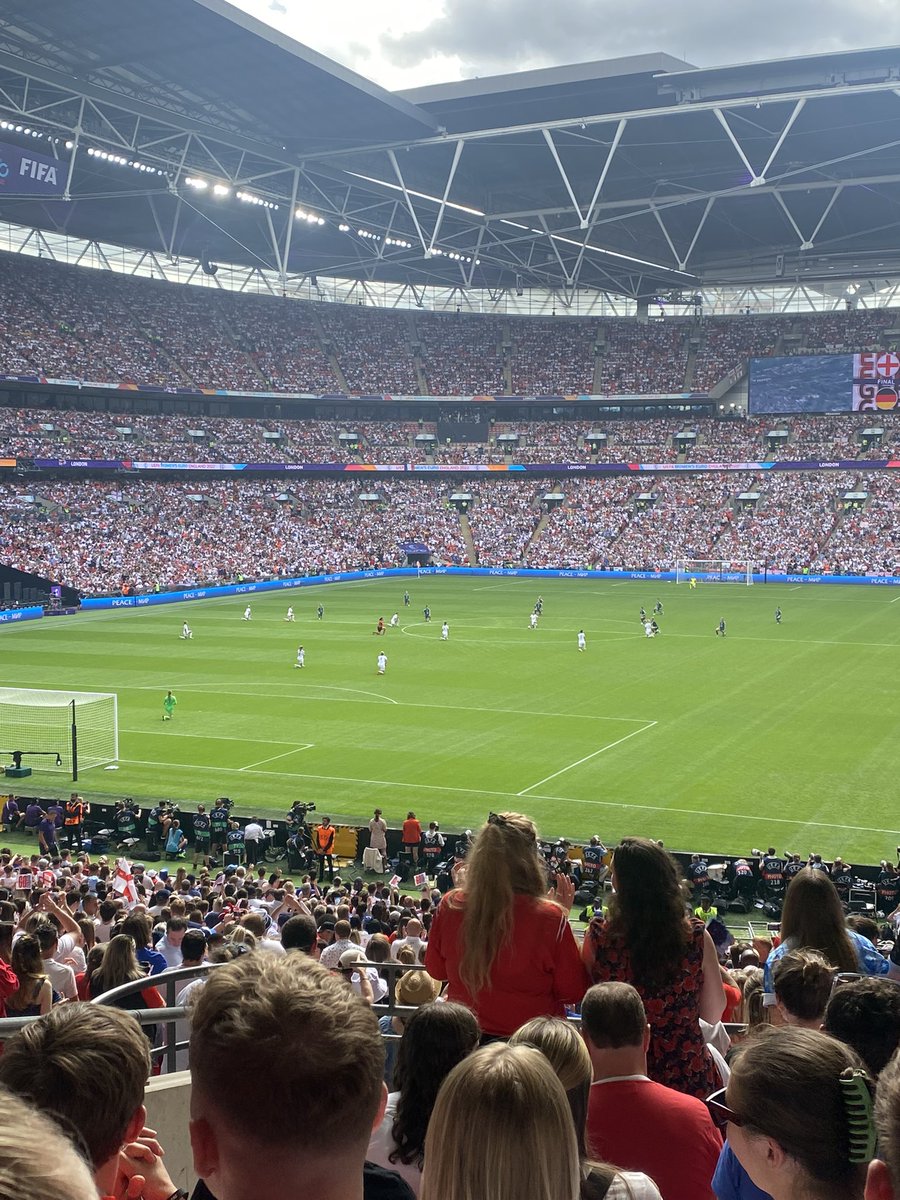 Caitlin Peters tweet media