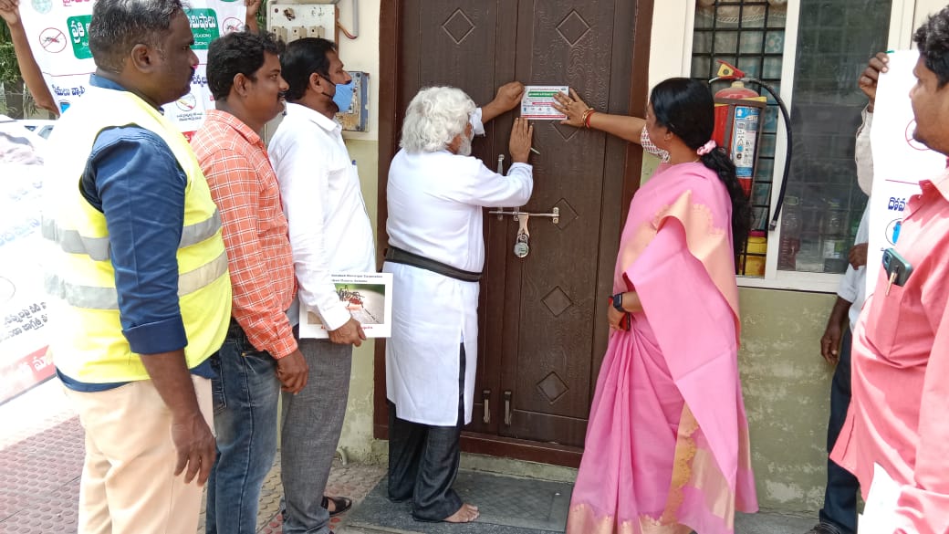 aniltruelyurs's tweet photo. Indian Poet Sri. #GADDAR Garu Appealing to the people Spend #EverySunday10am10mins10W Clean-up all Stagnated water Sources in u r Houses in n around.
#DefendAgainstDengue
@GHMCOnline
@zckukatpally
@CommissionrGHMC
@nvbdcpmohfw
@trsharish
@SomeshKumarIAS
@arvindkumar_ias https://t.co/GUBpMspB2O